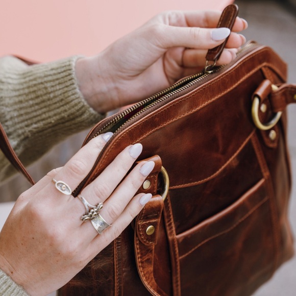 Large Brown Leather Tote - Picture 3 of 9